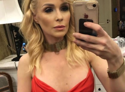 Köllő Babett megmutatta csodás otthonát! Nézd csak, milyen elegánsan és ízlésesen van berendezve a nappali!