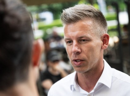 Most jött a hír Magyar Péterről !