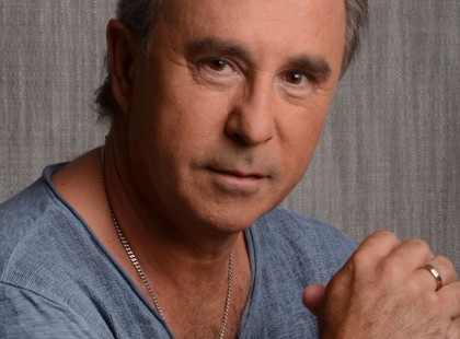 Láttad már Varga Miklós feleségét? Most végre megmutatta !- Atyaég ilyen gyönyörű nőt még nem láttál!