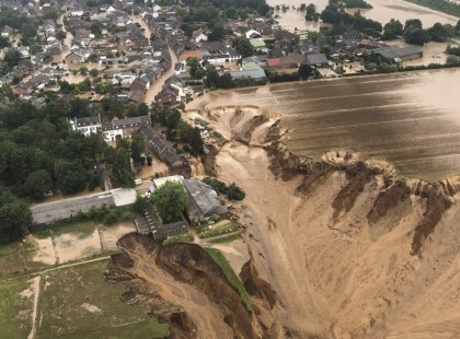 Borzasztó FELVÉTELEK érkeztek az ÁRVÍZRŐL!