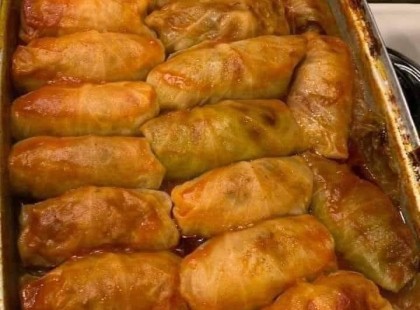 Töltött káposzta, ahogy falun készítik! Ami után mindenki megnyalja mind a tíz ujját!
Recept a hozzászólásoknál >>>