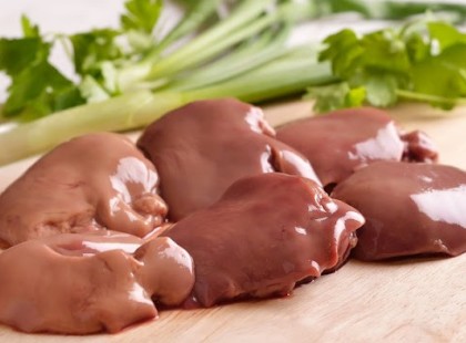 Nyomjon már legyen kedves egy lájkot aki gyerek korától fogyasztja a csirkemájat és még kutya baja nem volt tőle!Figyeld mit írnak róla.