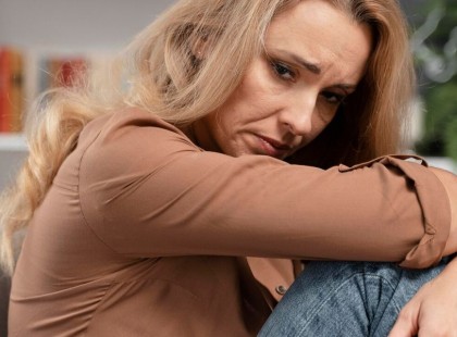 Hároméves kisfiút fogadtunk örökbe – Amikor a férjem először fürdette, kirohant a fürdőszobából, és azt kiáltotta: „Vissza kell adnunk!”