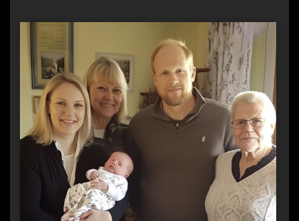 A férjem családja azt hitte, nem értem a nyelvüket – Egy nap azonban meghallottam, amint az anyóspám németül azt suttogja a sógornőmnek: 'Még mindig nem tudja, ugye?'