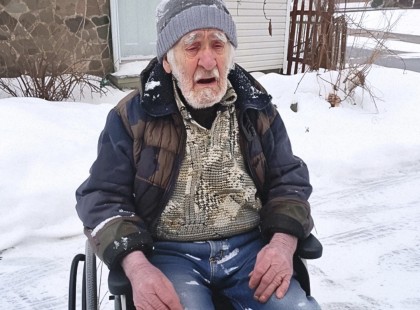 Miklós kétségbeesetten könyörgött a nővérének, hogy vegye át apjuk gondozását – de Dóra válasza összetörte őt