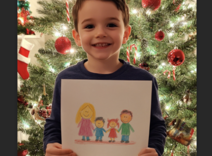 A fiam hazahozott egy rajzot egy négytagú családról — majd bemutatta nekem az „új húgát”, és földbe gyökerezett a lábam