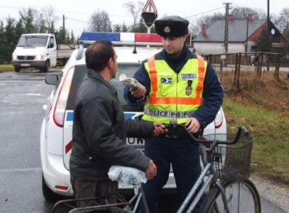 Jön a kötelező bringás jogsi idén: Hamarosan kötelezővé válhat a jogosítvány a bicikliseknek! ?A cikk lent a hozzászólásoknál olvasható! ?