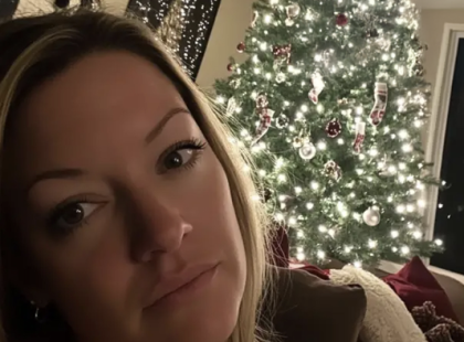 A férjem üzleti útra ment közvetlenül karácsony előtt – szenteste azonban rájöttem, hogy hazudott, és valójában itt volt a városban