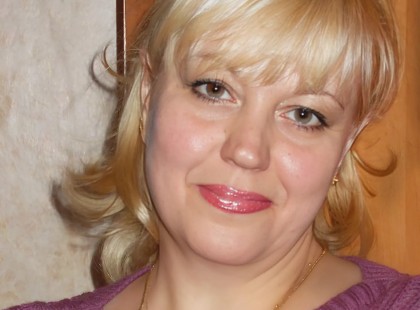 A 32 éves fiam még mindig nálam él, és a nyakamon lóg. Nem dolgozik, és egész nap a játékaival tölti az idejét. Még a barátnője is elhagyta ezért. A barátaim azt mondják: „Rúgd ki! Felnőtt férfi, vállalja a saját életét!” De nemrég, amikor próbáltam normálisan beszélni vele, olyan dolgokat mondott, amiktől teljesen leblokkoltam. Istenem, mit neveltem? Elmondom, hogy mi történt, és kérlek, adjatok tanácsot a kommentekben. ??