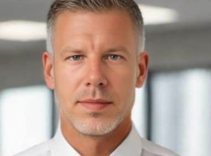 Magyar Péter megmutatta álomszép kedvesét! Itt a szerelmes közös fotó a gyönyörű hölggyel!Most mindenki elájult a fotó láttán.