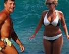 Egy nyaralás alatt az első férfival töltöttem az éjszakát… De amikor visszamentem dolgozni, LEBÉNULTAM A LÁTVÁNYTÓL, ami ott fogadott… 😲😲😲