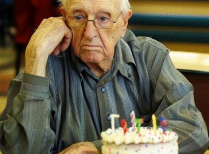 A 80. SZÜLETÉSNAPOMON ELLÁTOGATTAM A LÁNYOMHOZ, DE NEM ENGEDETT BE A HÁZÁBA