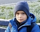 Odajött hozzánk egy kisfiú, hogy kérjen pár forintot ételre… de amit a barátom tett, AZ MINDENT MEGVÁLTOZTATOTT 😱