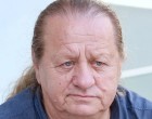 Szegény Jimmyt kiásták a sírjából” – Zámbó Árpy sírva nyilatkozott testvére meggyalázásáról