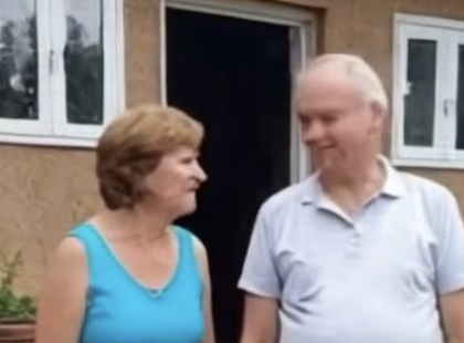 Lídia, nem tudom szépen mondani. Elmondom őszintén… Szeretlek. Egyszerűen szeretlek.” – A 63 éves Péter csak ennyit mondott, de Lídia úgy érezte, mintha újra élni kezdene.