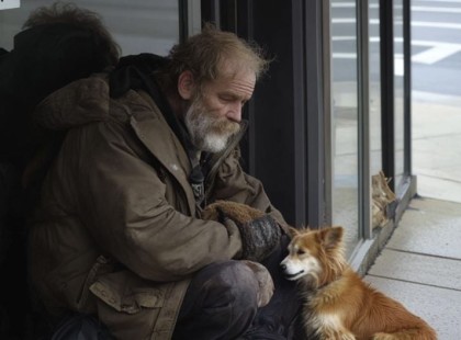 A te anyád miatt vagyok itt… – Egy hajléktalan tanár döbbenetes vallomása