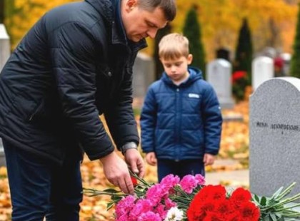 Bácsikám, ma van anya születésnapja… Virágot szeretnék vinni neki. De nincs elég pénzem…” És amikor később a temetőbe ment, ugyanazt a csokrot találta a sírnál, amit meg akart venni… ?