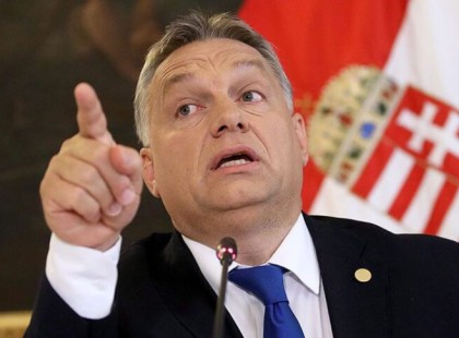 Orbán Viktor kijelentette , Magyarország nem lép ki az EU-ból, de célja „elfoglalni Brüsszelt”