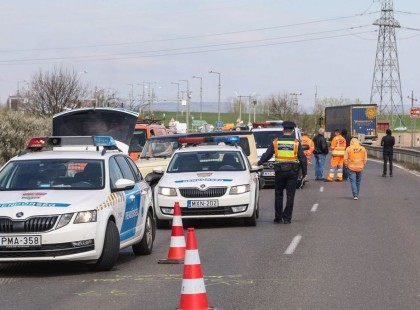 Meghalt az 51 éves Mónika, miután frontálisan ütközött Porcsalmánál