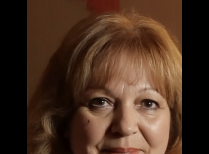 Majdnem hároMajdnem három évig a lányomnál éltem külföldön. A fiam vigyázott a lakásomra, amíg távol voltam. Egy nap a vőm egyszerűen azt mondta:– A lányoddal mindent megbeszéltünk. Úgy gondoljuk, ideje hazatérned.Ez igazi meglepetés volt számomra, de még nem tudtam, hogy otthon egy másik meglepetés is vár rám a fiamtól.Most tehetetlen helyzetben vagyok, és nem tudom, mit tegyek. A történetemet a hozzászólásokban található linken osztom meg, kérlek, adjatok tanácsot! ⬇️⬇️