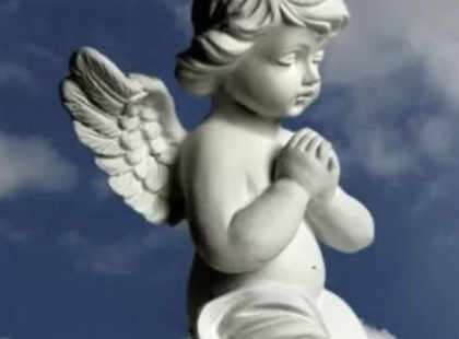 8 jel, hogy az őrangyalod beavatkozik az életedbe!