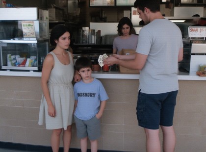 Álruhában tért be a saját éttermébe – amit látott, az mindent megváltoztatott”