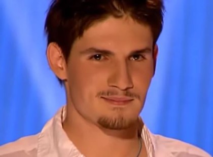 Palcsó Tamás újra reflektorfényben ? – 20 év után klipben mutatta meg magát és elbűvölő szerelmét ??