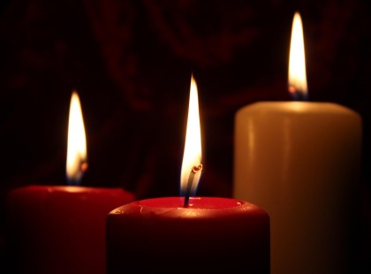 Fájó szívvel kell közölnünk, hogy a Kaposvári Táncsics Mihály Gimnázium 10. d osztályos tanulója Hajdu Lotti visszaadta a lelkét a teremtőnek.