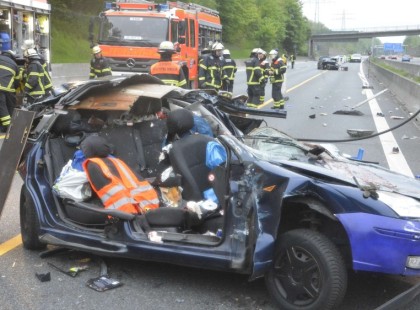 Most kaptuk:Hatalmas baleset ! Rohantak a mentők: Közel 5 km-es a torlódás, SÁVZÁRÁS! A helyszínelés jelenleg is tart, a torlódás közel5kilométeres!