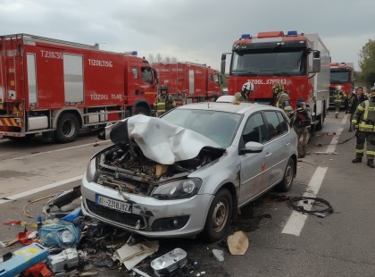1 PERCE ÉRKEZETT:Hatalmas baleset ! Közel7km-es a torlódás A helyszínelés jelenleg is tart, a torlódás közel 7 kilométeres.