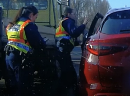 Filmszerű rendőri üldözés Békéscsaba szívében -A belvárosban közel 120 km/órával is haladhatott