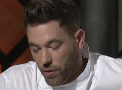 ÓRIÁSI DRÁMA A STÚDIÓBAN: Krausz Gábor rosszul lett a kamerák előtt – Azonnal közbe kellett avatkozni a Séfek séfe forgatásán!