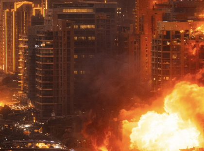 Óriási a baj: Irán totális támadást indított Dubaj ellen – Ez egy új háború!