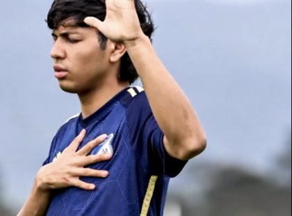 Fekete hétfő!Tragikus hirtelenséggel meghalt egy 18 éves focista