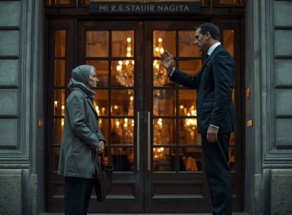 A nagymamát nem engedték be… végül az egész étterem elcsendesedett