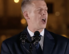 Magyar Péter nagyon kemény üzenetet küldött a régi rendszernek: távozásra szólította fel az állami vezetőket