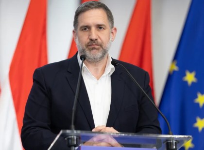 Tóth Péter visszalép a kampány után — de a tartás, amit megmutatott, megmarad bennünk.