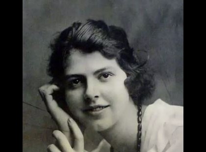 A budavári éjszaka – Lois Sturt utolsó titka