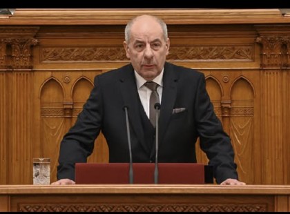 Bekövetkezett amitől féltünk! A köztársasági elnök bejelentése mindent átírhat! – EZ következik most: