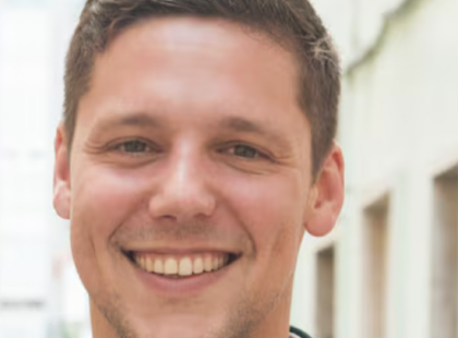 Ők haltak meg a tegnapi Váci úti balesetben, a versenyző török sofőrt férfit őrizetbe vették