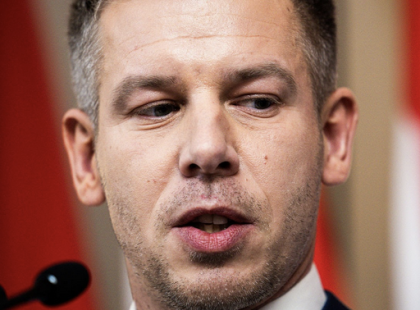 Győztesként az első napon – élőben Magyar Péter nemzetközi sajtótájékoztatója