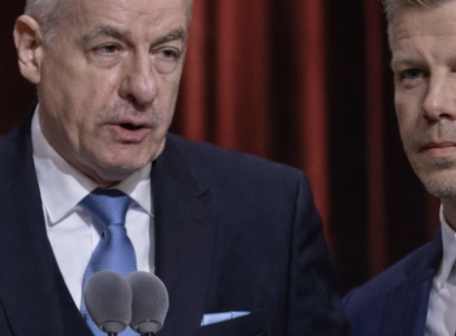 1 perce érkezett Sulyok Tamás közleménye, miután Magyar Péter lemondásra szólította fel