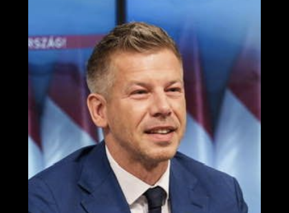 Dömsödi Gábor közgazdász-újságíró elemezte Magyar Péter interjúját: döbbenetes dolgot mondott