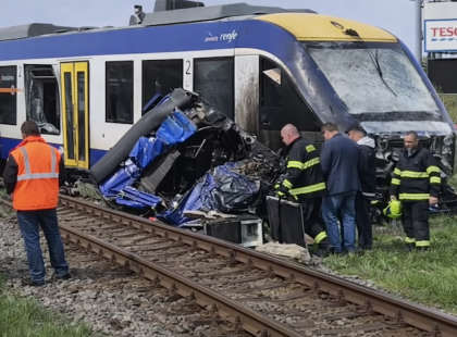 Halálos vonatbaleset - Halottja is van a tragédiának...EZT lehet tudni egyelőre: Cikk a hozzászólásoknál olvasható