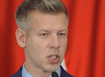 Kitört a botrány! Megérkezett Magyar Péter válasza Mészáros Lőrinc levelére