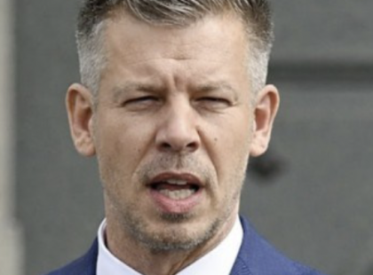 Magyar Péter: Több NER-es stróman számlája zárolásra került !Őket fogja érinteni az intézkedés: