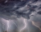 Gigantikus vihar közelít 100 km/h-s szél is kíséri, nem ússzuk meg szárazon !18 vármegye kapott riasztást a közelgő jégviharok miatt – ha ott élsz, ezt most azonnal tudnod kell! 🌩️ ❄️ ❄️ 👇 Cikk a hozzászólásoknál >>>