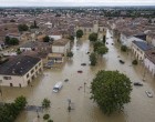 Eljött a világvége! Pokoli Ítéletidő csapott le Budapestre és környékére : így menekültek az emberek a jégeső, az özönvíz és a szélvihar elől – videók