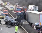 Óriási baleset az autópályán! Közel 8 km-es a torlódás.....,40perc az átjutási idő. Cikk a hozzászólásoknál >>>