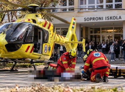 Drámai percek a soproni technikumban: testnevelésóra közben leállt egy diáklány szíve